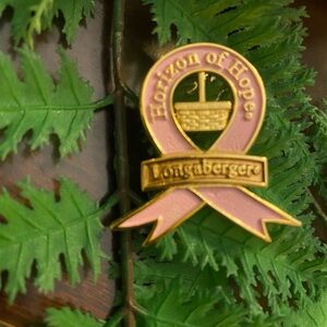 Vintage 🤗 Horizon of Hope Pin